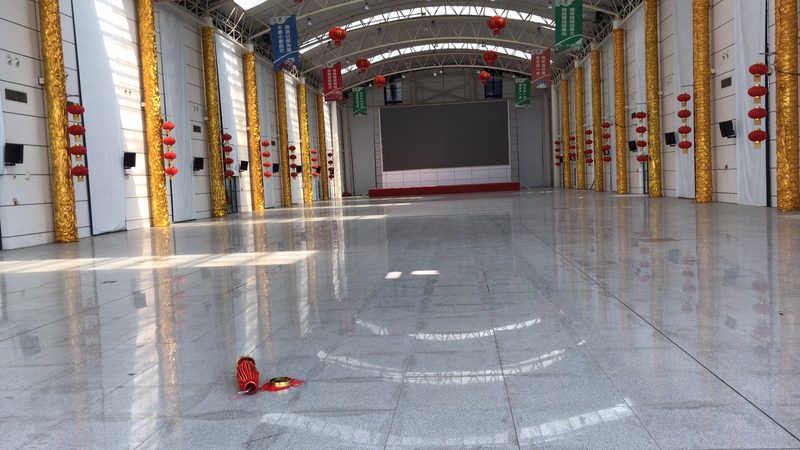 选择企业广告设计公司时，要关注其设计实力。可以从以下几个方面进行考察：